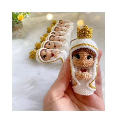 Cotton Material and Safety Small Size Dolls Creative Queen Keychains As Gifts for Kids Amigurumi Christian Doll Keychains