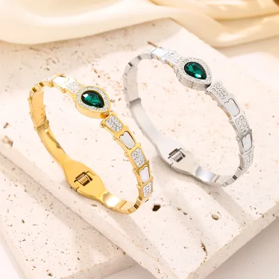 Elegant Luxury Teenage Girls Accessories18k Gold Plated Jewelry Over Stainless Steel Green Zircon Bangles for Women ALN25120679