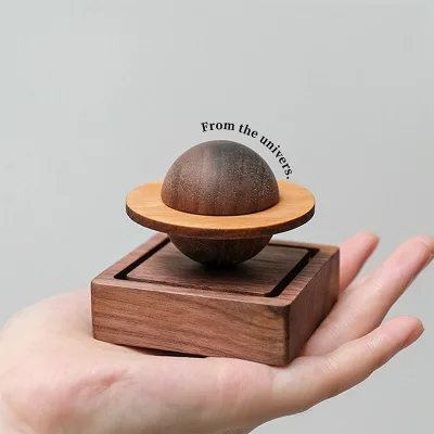 Fragrant Wood Planet Aromatherapy Essential Oil Household Bedroom Diffuser Car Carried Carry on Fragrance Stone Ornament