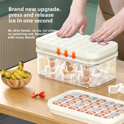 Large Capacity Food-Grade Plastic Ice Tray Mold Easy Release Ice Box for Whiskey Sustainable Ice Cube Grinding Tool