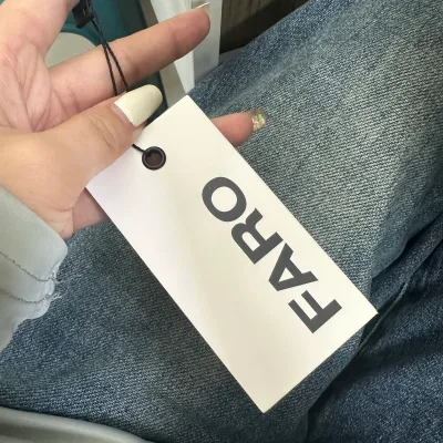 Eco Custom Customizable Color Paper Tag for Basic Casual Apparel Branding Bulk Wholesale Custom Gradient Color Paper Tag