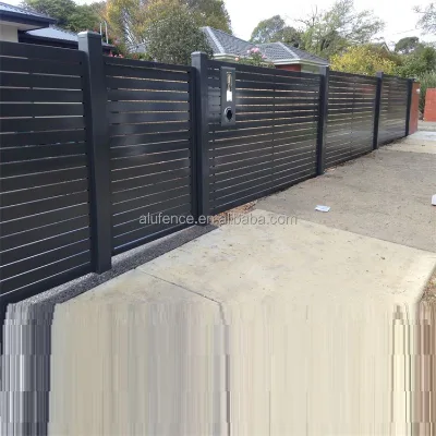 China Manufacturer New Design Low Decorative Garden Project Panels Fence Panels Designs Outdoor Decorative