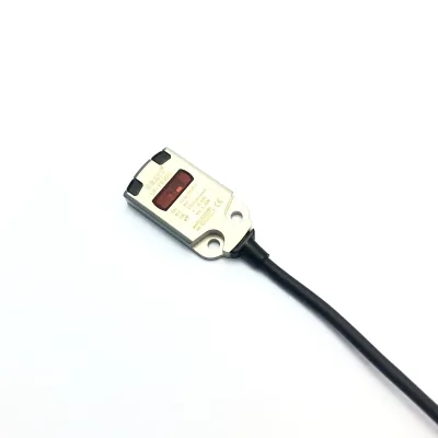 Effortless Installation Space-Saving Photoelectric Sensor Detector Proprietary Algorithm SUS316L Waterproof Metal Shell for