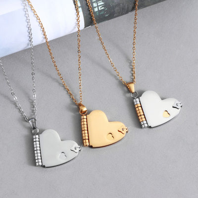 Fashion Classic Stainless Steel No Fade Flip Love Heart Notebook Pendant Tarnish Free Custom Logo Pendant Necklace