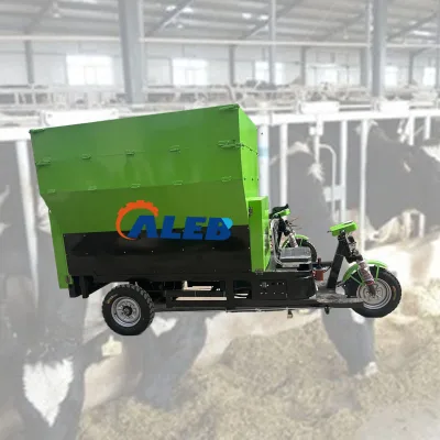 Cheap Feed Spreader Electric Automatic Feeding Tricycle Spreader Mixer Machine