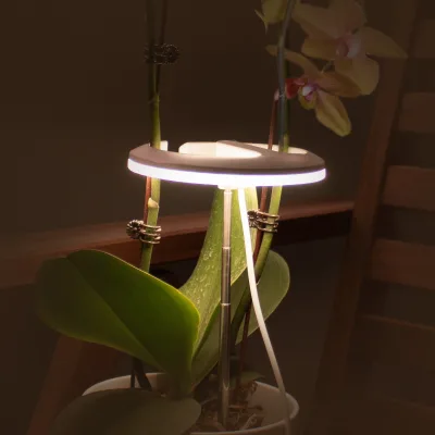 J&C Planter Mate 10w White Tunable Spectrum Led Grow Light Migro Grow Light Supplemental Led Grow Light