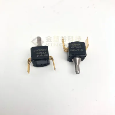 40PC006G2A Industrial Proximity Sensor 10-30VDC NPN/PNP Output IP67 Protection for CNC Machinery