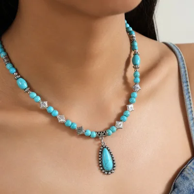 Fashion Jewelry New Beaded Necklace with Simian Turquoise Pendant a Delicate Water Drop Bamboo Chain Exuding a Premium Vibe