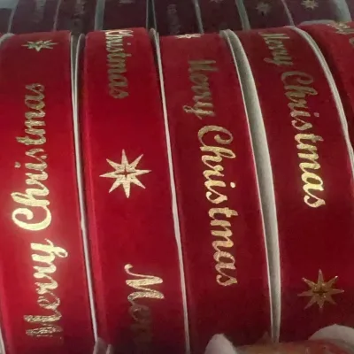 Hot Stamping Printed Ribbons Roll Red Green Merry Christmas Satin Ribbon White Ribbon With Logo