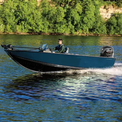 2024 New Design Sport Yacht Power Jet Boat for Fishing Four-Seater Aluminum Hull with Inboard Engine Available for Sale