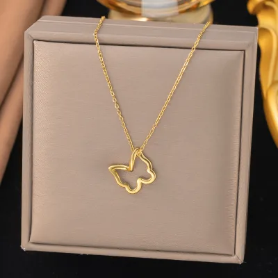 Hollow Peach Trendy Sweet Simple Collarbone Niche Design Necklace