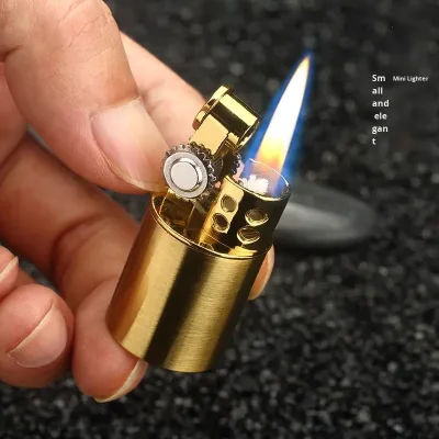 Mini Vintage Metal Lighter with Grinding Wheel Refillable Open Flame Retro Pocket Lighter for Collection Gift