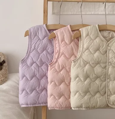 Autumn Winter Fashion Round Neck Solid Color Sleeveless Down Jacket Soft Warm Baby Vests Waistcoats Kids Clothes Wholesale