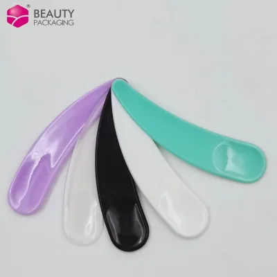 Plastic Mixed Color Face Cream Facial Spoon Small Skin Care Beauty Custom Design Luxury Makeup Cosmetic Spatula