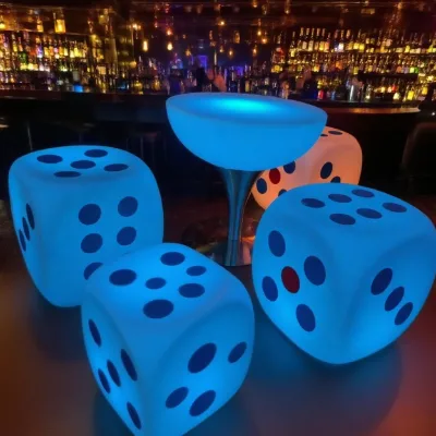 Rechargeable Led Chair Cube Furniture Light Waterproof IP65 40cm/50cm Dice Chair for Bedroom KTV Bar Party Decoration Night Lamp