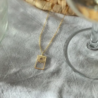 Fashion Custom Stainless Steel Sunburst Necklace  for Women Trendy Gold Plated Sun Charm Jewelry