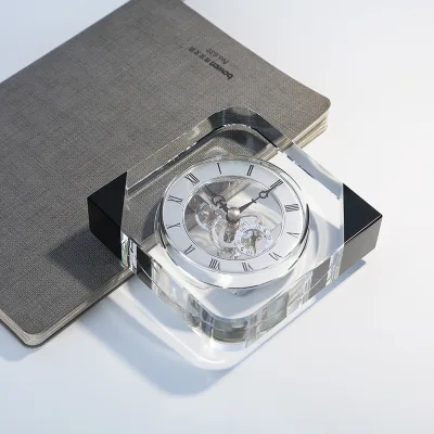Honor of Crystal Customized Color & Size 3D Laser Crystal Table Clock for Souvenir Gift Home Decoration Clock in Desk