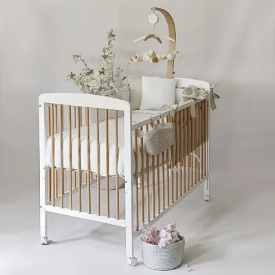 Modern Luxury Single Solid Wood Multifunctional Baby Crib Day Bed Adjustable Durable Eco-Friendly Natural Finish High Quality