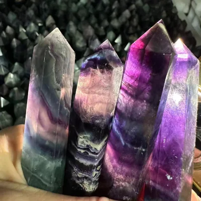 Natural Fengshui Wands Quartz Crystals Stones Points Gemstone Stone Crafts Semiprecious Rainbow Fluorite Tower Crystal 6-7cm