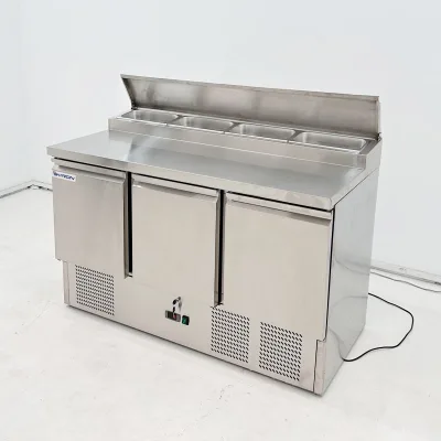 Wholesale Customized Good Quality Salad Display Counter Workbench Chiller Refrigerator Display Fruit Bar Salad Fridge