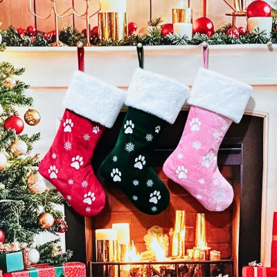 2026 Winter Family Decorations Fireplace Hanger Xmas Stockings with Paw Prints Large 18 Inch Velvet Christmas Stockings