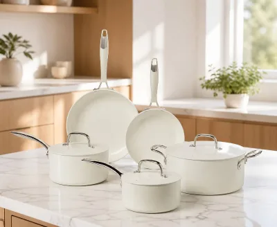 Factory Wholesale 8pcs White Forged Aluminum Cookware Set Premium Induction Pots and Pans with SS Handle for Professional Cook