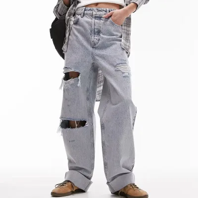 Women's Oversized Distressed Mom Jeans - Bleach Wash Ripped High-Waisted Baggy Denim Pants (Vintage Style, Comfort Fit)