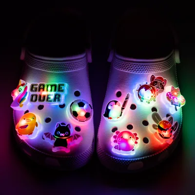 Custom LED Shoe Charms Waterproof Pink Heart Ball Snack Dog Animal Clogs Accessories Bright Light Low MOQ Decorations Shoes