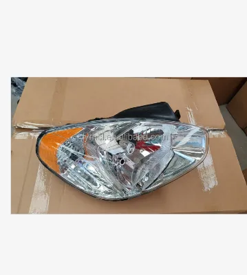 FORAccent Era 2006-2007Hyundai Left Electric Headlight Lamp Yellow with Blue Light Color 92101-1E000 92102-1E000