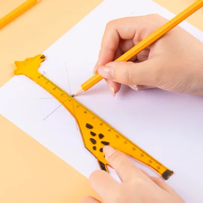Factory Price Cartoon Wildlife Wood Measuring Ruler Natural Solid Wood Safe Non Toxic Paint for Kindergarten Math Lesson Kits
