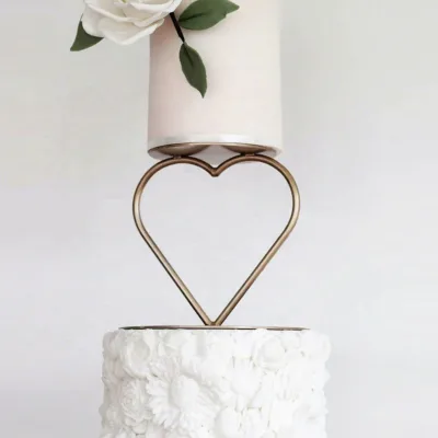 Durable Metal Floating Cake Separator Wedding Decorations for Event Usage Cake Stand Box/Carton Packing