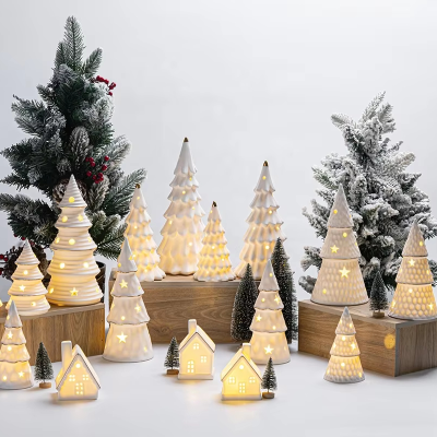 Boutique Decorative Ceramic Christmas Artwork LED Christmas Tree Decorated Desktop Tree