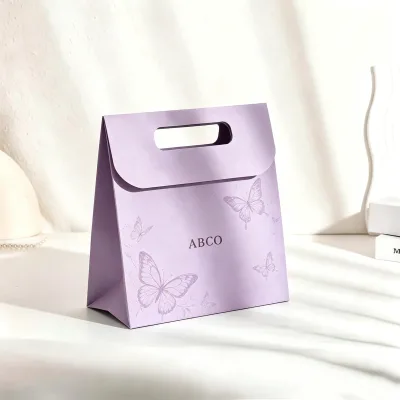 Custom Luxury Brown Paper Bags with Recyclable Feature for Garment Food Gift Jewelry Packaging