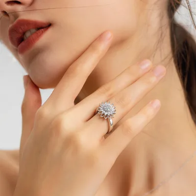 New Zircon Rotatable Flower Anxiety Anti-stress Fidget Spinner Adjustable Ring Fashion Jewelry Gift Rings for Women
