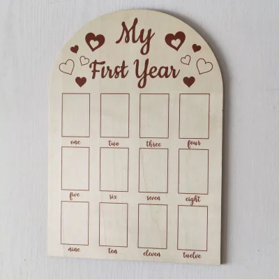 Factory Supply Wooden Baby Photo Frame for Newborn's First Year Milestones Monthly Photo Display Board