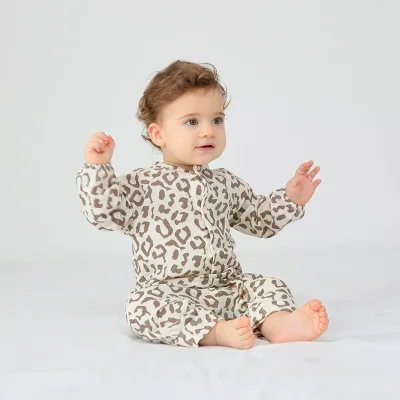 100% Organic Cotton Gauze Muslin Unisex Romper Custom Design and Size Zipper Closure for Autumn Season ODM Supply