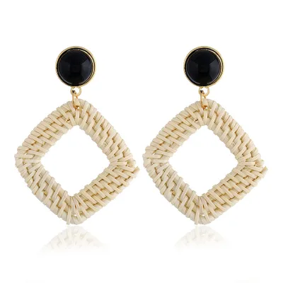 Hot High Quality Summer Style Handmade Round Waterdrop Geometric Shape Woman Ladies Rattan Earrings