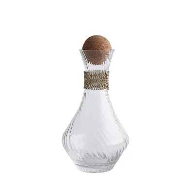 European Style Transparent Diamond-set Colourful Wine Decanter