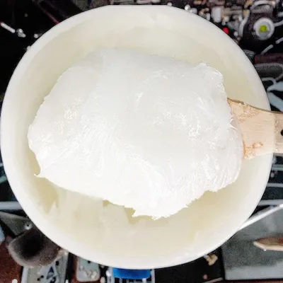 Chineses Manufacturer Multi-Purpose White Petroleum Jelly Grease for Industrial Machine Cas 800938