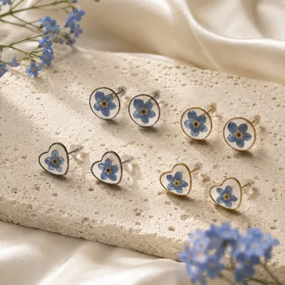 Real Dried Forget Me Not Flower Stud Earrings Handmade Epoxy Resin Botanical Jewelry Heart Stainless Steel Earrings for Women
