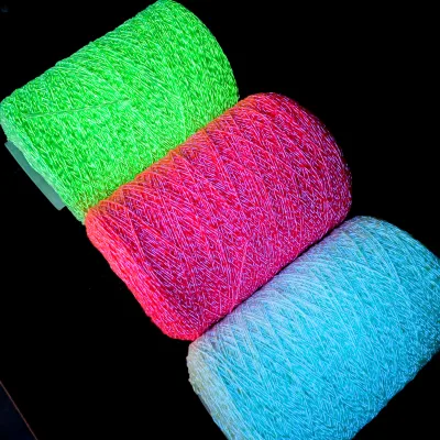 GID VELVE Luminous Glow Dark Crochet Knitting Yarn 100% Polyester Customize Colors 500g/1kg Roll Oeko-Tex Certified Bulk Crafts