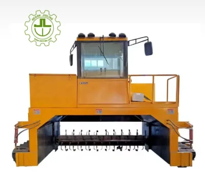 High Efficiency Compost Turner Machine Hand Can Make Material Size Reduction