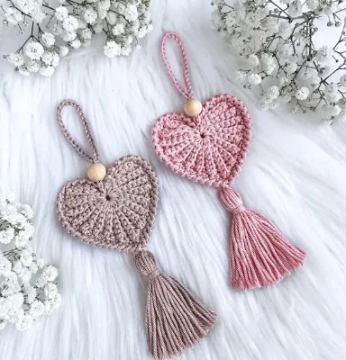 Wholesale New Hand Crochet and Knitting Heart Car Decoration Hanging Wall Decoration Handmade Crochet Gifts