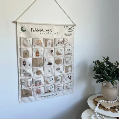 Custom High Quality Canvas Wall Hanging Printing Ramadan Advent Calendar 30 Days