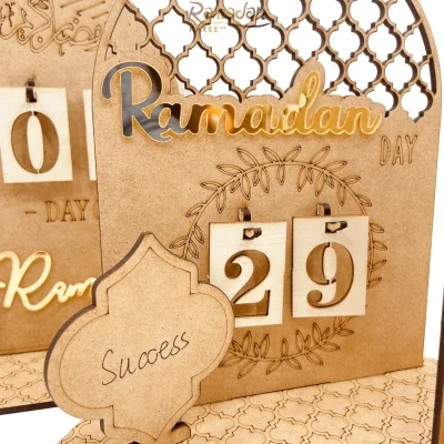 Hot Sale DIY Wooden Ramadan Countdown Calendar Eid Mubarak Ornament for Home Party Decoration Tableware & Decorations