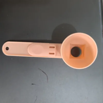 Wholesale Multi-Functional Sliding Funnel Scoop Mess-Free Measuring Tool for Protein Coffee Drinkware Accessories