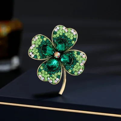 Vintage Pale Green Flower Brooch Upscale Accessories Ladies Light Luxury Crystal Four-leaf Brooch