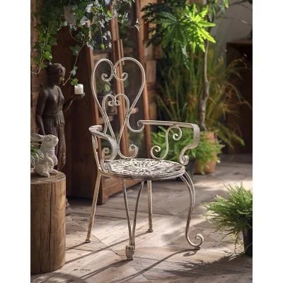 Restaurant Metal Chair White Color European Dining Furniture Retro Dining Chairs Vintage Outdoor Seat for Dining Room