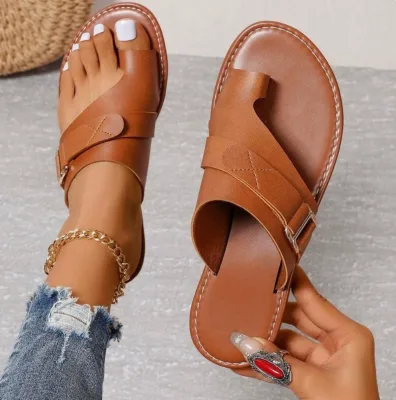 2024 Women's Summer Fashion Style New Arrival Belt Buckle Thick Sole Sandals PU Outdoor Beach LazyToe Slippers Breathable Design