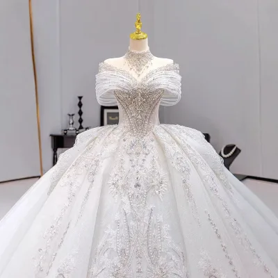 Customized Off Shoulder French Wedding Dress 2026 New Luxury Beaded Lace Appliques High Quality Texture Wedding Dresses